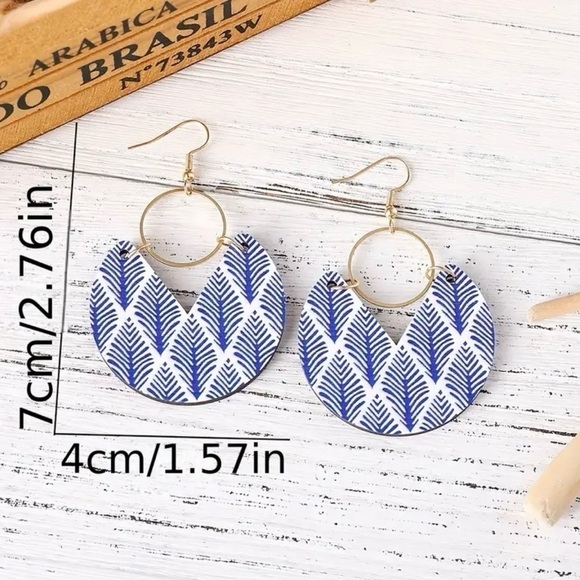 Boho Chic Earrings - Picture 3 of 5